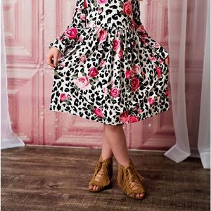 In store pick-up $20.  Stella Rose collection.